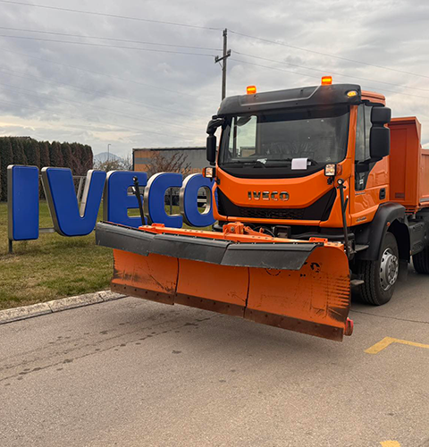 ZIMSKA SLUŽBA SPREMNA ZA AKCIJU, Auto Čačak Komerc, IVECO