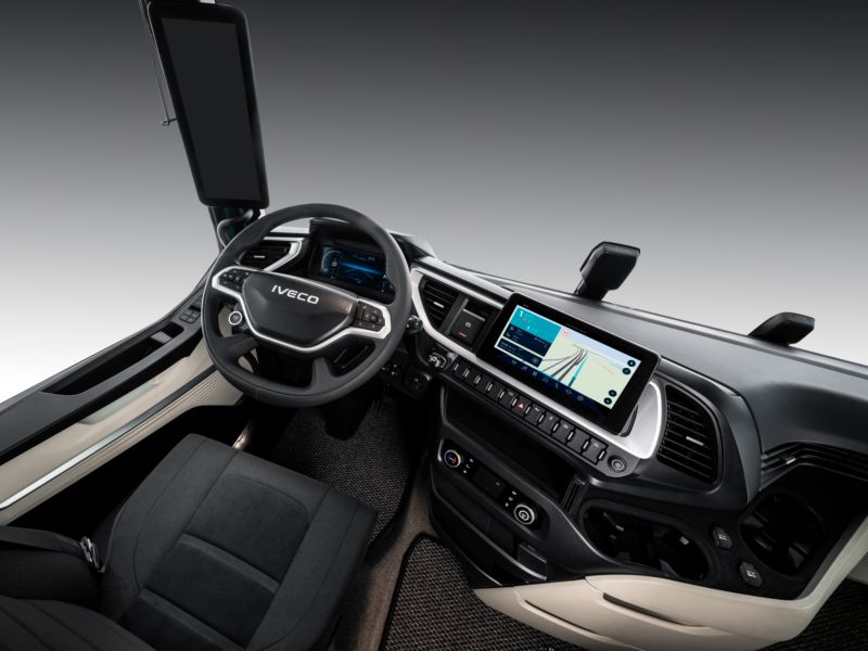 IVECO Services, Driver Care, Easy App, DRIVER PAL